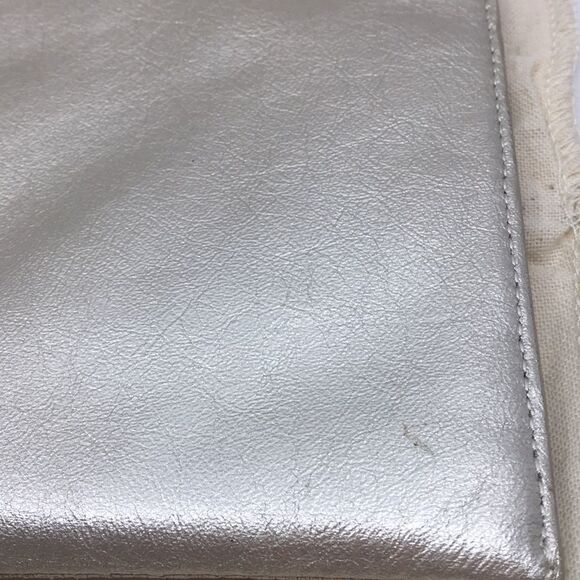 Eayrslee Leather Metallic Clutch Pouch with Dust Bag - Picture 12 of 16